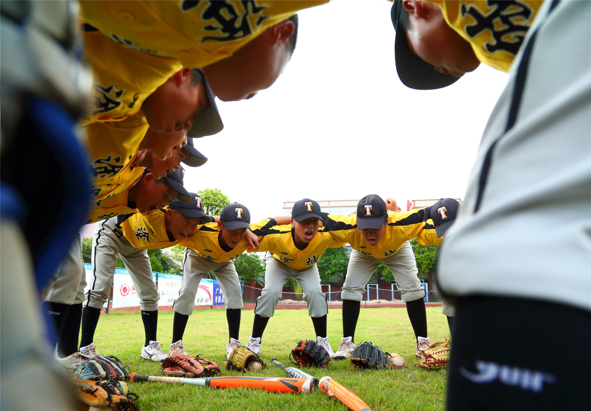 泰山暴熊队对阵滇池雪豹队，网球超级杯守住胜果，细节决定成败——赛季拐点或已出现的简单介绍